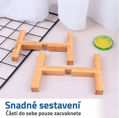 dřevěný stojan na květiny	
