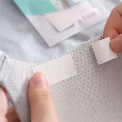 Obrázek z Oboustranná lepicí módní páska na oblečení a tělo 36 ks