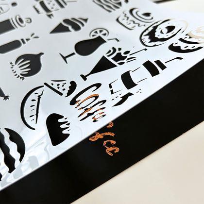 Obrázek z 5 ks vyškrabávacích šablon A4 + 2 pera