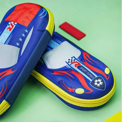 Obrázek z Penál s 3D designem - závodní auto