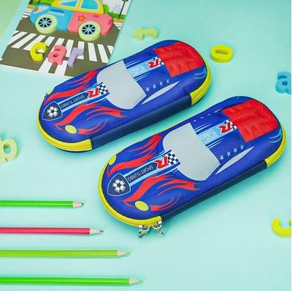 Obrázek z Penál s 3D designem - závodní auto