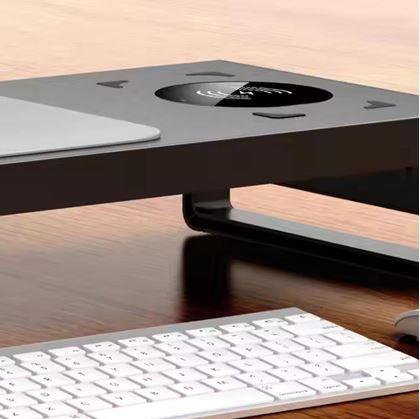 Obrázek z Kovový stojan na monitor s USB porty a bezdrátovým nabíjením