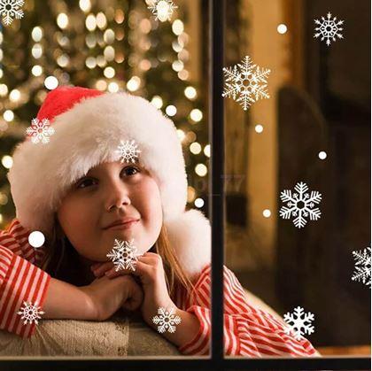 Obrázek z Nálepky na okno - sněhové vločky 52 ks - stříbrné