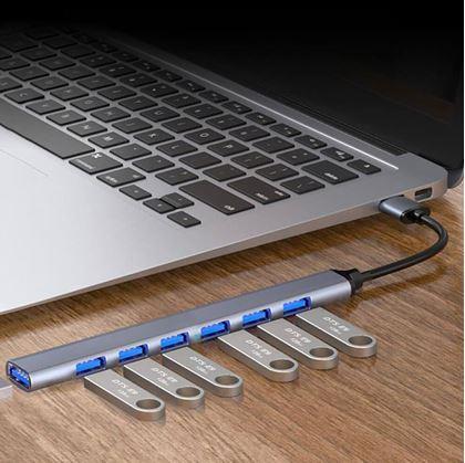 Obrázek z Víceportový adaptér USB 7 v 1