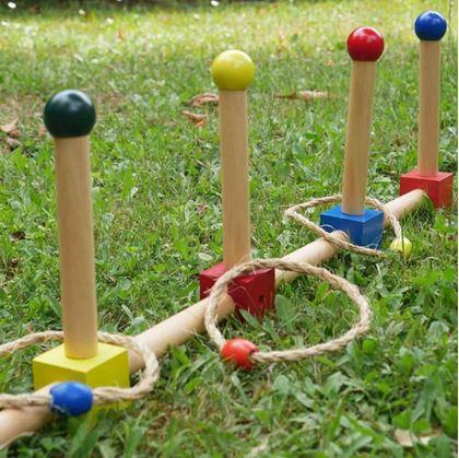 Obrázek z Dřevěná hra házení kroužků