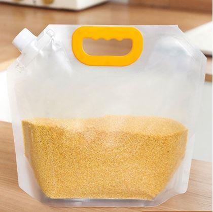 Obrázek z Uzavíratelný sáček s nálevkou 5 ks - 2,5 l
