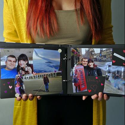 Obrázek z Fotoalbum filmová klapka + kreativní sada samolepek
