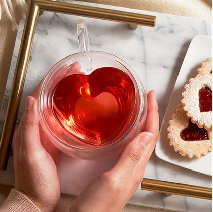 Obrázek z Skleněný hrnek s dvojitou stěnou - srdíčko