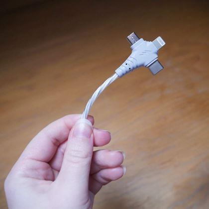 Obrázek z Svítící nabíjecí kabel 3v1