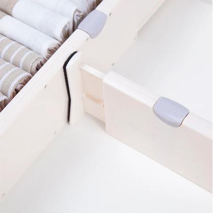 Obrázek z Nastavitelný rozdělovač/přepážka do zásuvky