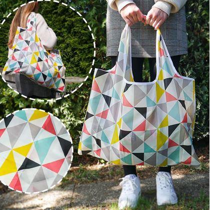 Obrázek z Velká skládací nákupní taška - trojúhelníky