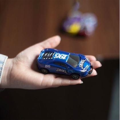 Obrázek z Kaskadérské skákací autíčko - modré