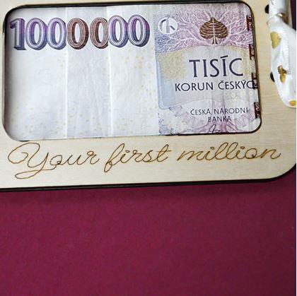 Obrázek z Svatební dar - dřevěné pouzdro na peníze