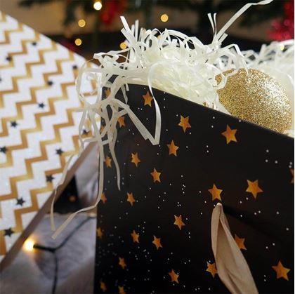 Obrázek z Dárková krabička 22 cm - hvězdy