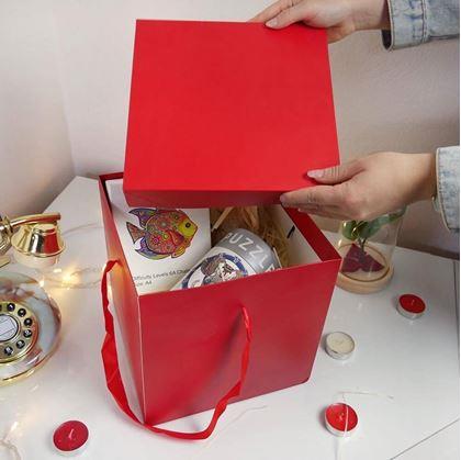 Obrázek z Dárková krabička 22 cm - červená