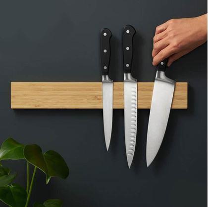 Obrázek z Magnetický držák na nože