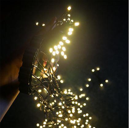 Obrázek z Vánoční LED osvětlení s dálkovým ovladačem - bez motání s rovnoměrným rozložením světýlek