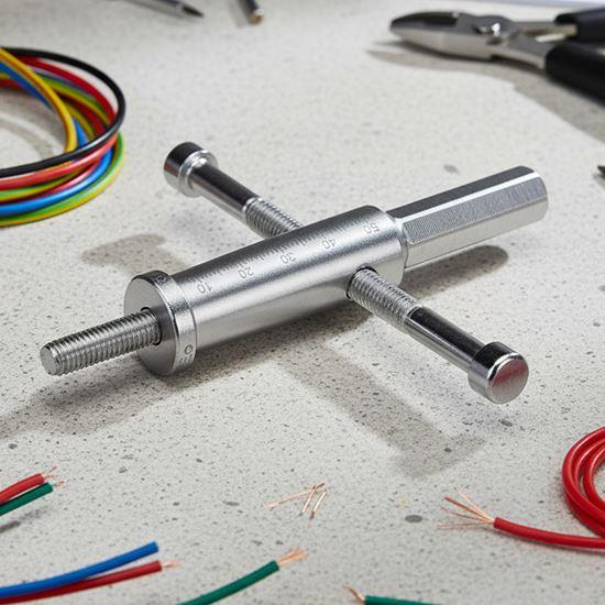 Obrázek z Nástroj na kroucení drátů