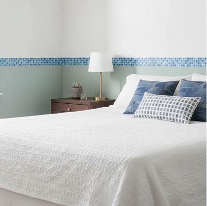 Obrázek z Samolepicí lišta mozaika - modrý mix