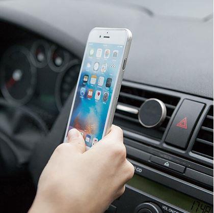 Obrázek z Magnetický držák na mobil do auta - stříbrný