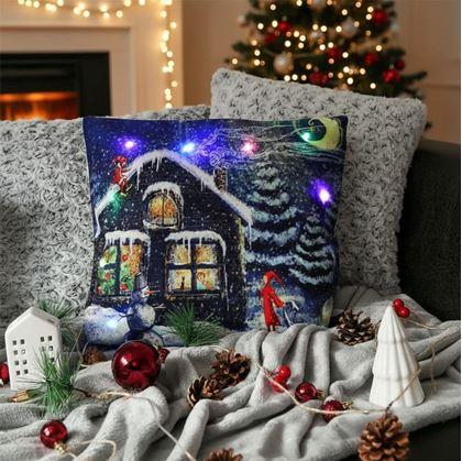 Obrázek z Vánoční svítící povlak na polštář - vánoční chaloupka