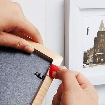 Obrázek z Oboustranná lepicí páska 300 cm x 1 cm