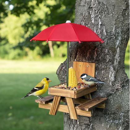 Obrázek z Dřevěné krmítko