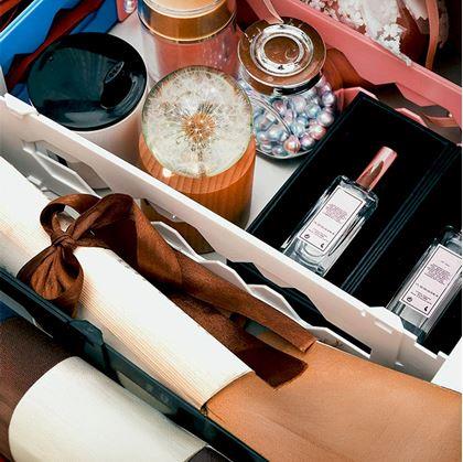 Obrázek z Nastavitelná přepážka do šuplíku