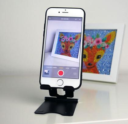 Obrázek z Kovový držák na mobil - černý