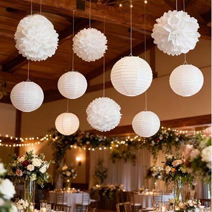 Obrázek z Bílá papírová dekorace Pompom 20 cm 5 ks