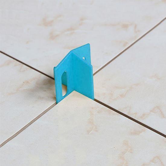 Obrázek z Vymezovací křížky na pokládání dlažby 100 ks - 3 mm