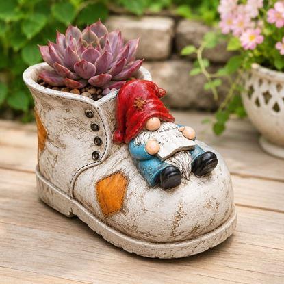 Obrázek Dekorativní květináč - skřítek na botě