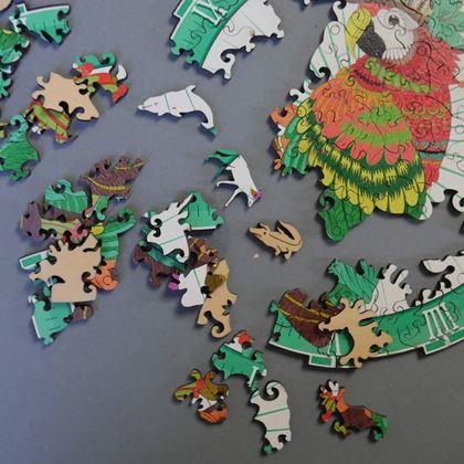 Obrázek z Dřevěné zvířecí puzzle - papoušek