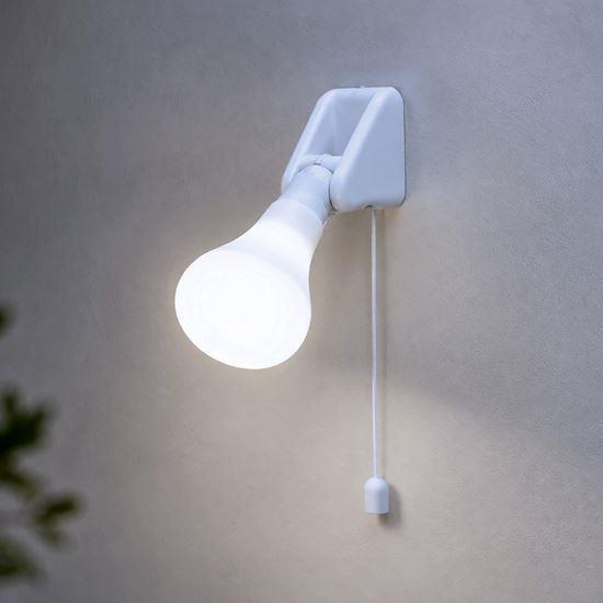 Obrázek z Nástěnná LED lampička k posteli se šňůrkovým vypínačem