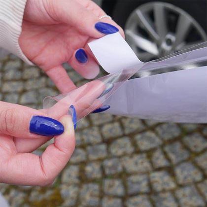 Obrázek z Samolepka na auto - pruhy - bílé