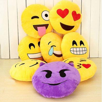 Obrázek z Emoji polštář - slzy radosti