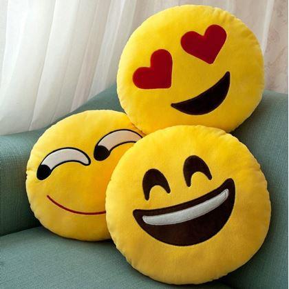 Obrázek z Emoji polštář - slzy radosti