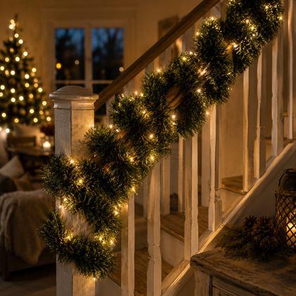 Obrázek z Vánoční LED svítící girlanda - 5,7 m