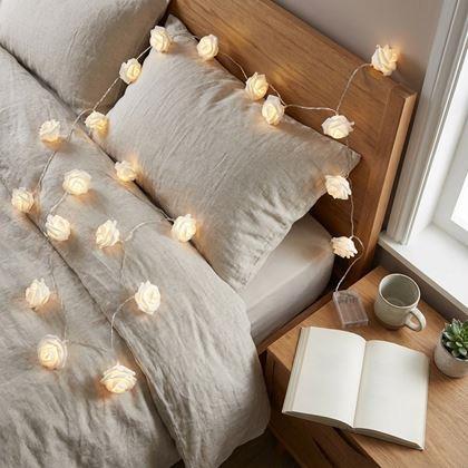 Obrázek z LED světelný řetěz na baterie s růžičkami – 20 květů